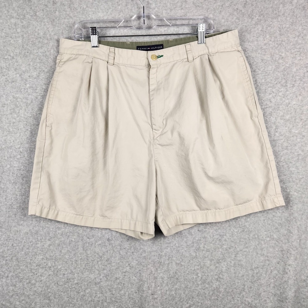 Tommy Hilfiger Shorts Mens Size 38 Beige Pleated Chino Crest Logo 100% Cotton...
